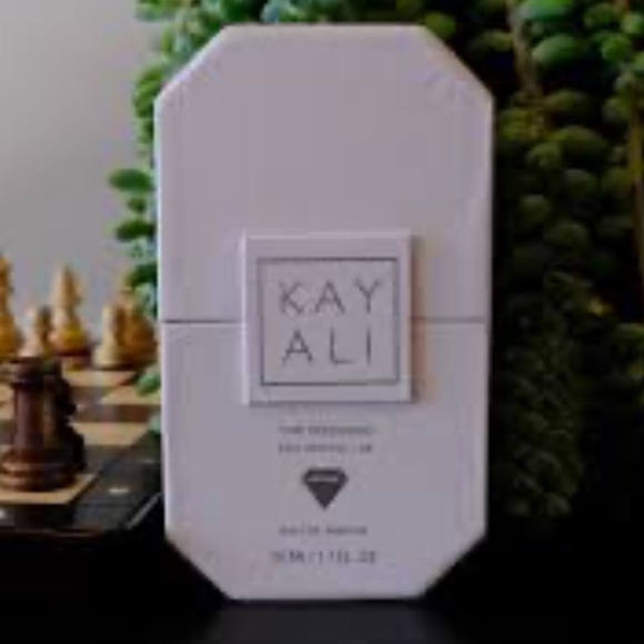 Kayali White Wedding Silk Santal 50 ML New sealed in packaging